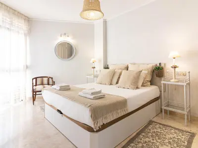 Appartement à Málaga, Appartement lumineux 2 chambres Malagueta, climatisation, proche centre - L943825
