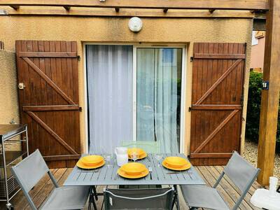 Pavillon dans résidence avec Piscine - Narbonne Plage 4BS18, Maison 4 personnes à Narbonne FR-1-619-81