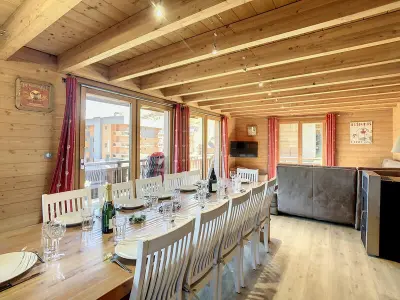 Chalet à La Toussuire, Chalet duplex 150 m², 12 pers, 6 ch, sauna, terrasse, à 50m des pistes - Fontcouverte-la-Toussuire - L944003