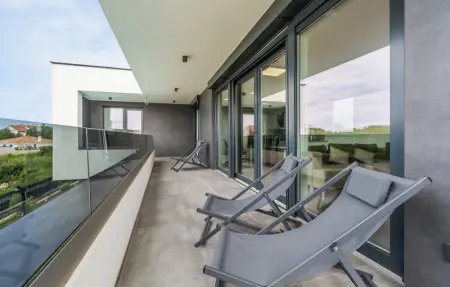 Location Maison 6 personnes à Valbandon - Photo 2