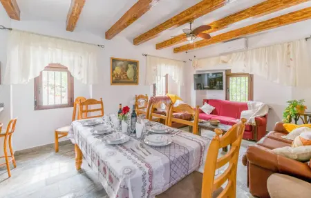 Location Maison 9 personnes à Villanueva de Algaidas - Photo 2