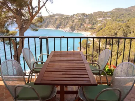 Appartement à Tossa de Mar, Apt avec terrasse, piscine, Wi-Fi et parking prés de plages privées - L944781