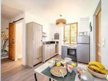 Apartamento en Bonnières,Charmant appartement avec vue rivière, WiFi et parking FR-1-526-37 N°944828