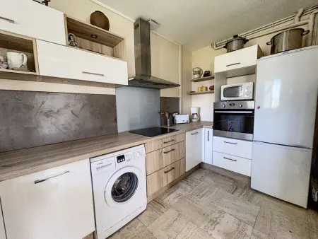 Maison avec jardin clos, à 600m de la plage, 4 chambres, barbecue, proche commerces et attractions - Photo 7