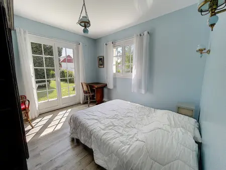 Maison avec jardin clos, à 600m de la plage, 4 chambres, barbecue, proche commerces et attractions - Photo 11