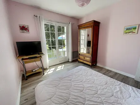 Maison avec jardin clos, à 600m de la plage, 4 chambres, barbecue, proche commerces et attractions - Photo 17