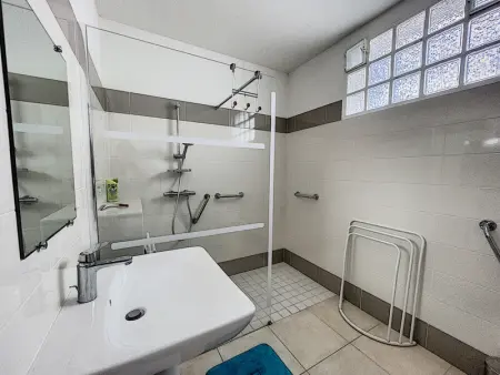 Maison avec jardin clos, à 600m de la plage, 4 chambres, barbecue, proche commerces et attractions - Photo 18