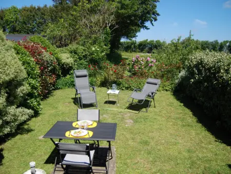 Découvrez la quiétude du Cotentin: charmant gîte équipé, jardin clos, proche dunes et îles Anglo-Normandes. - Photo 9