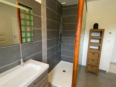 Maison spacieuse Barneville-Carteret, 3 ch, à proximité du port, WiFi, BBQ, vélos, animaux OK - Photo 8