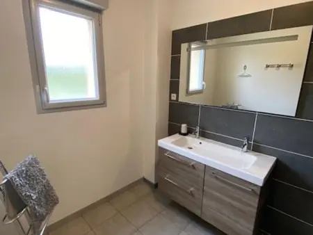 Maison spacieuse Barneville-Carteret, 3 ch, à proximité du port, WiFi, BBQ, vélos, animaux OK - Photo 10