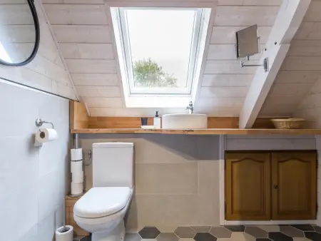 Charme Normand: Maison Indépendante avec Terrasse, Jardin et Parking - Photo 14