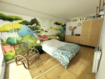 Magnifique villa lumineuse rénovée avec piscine chauffée, terrasses et jardin - Photo 14