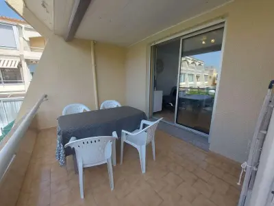 Appartement à Marseillan Plage, Appartement T2 avec Terrasse, Piscine et Parking Privé - 4 Pers. - L945935