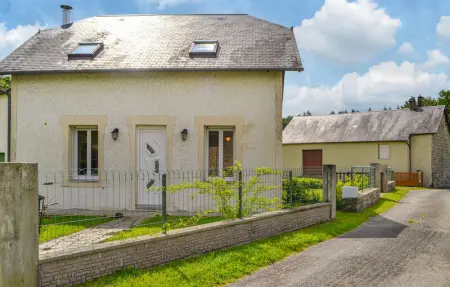 Location Maison 6 personnes à Bugeat - Photo 11