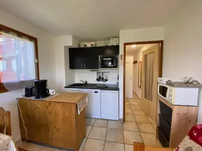 Appartement à Crest Voland, Studio cosy 4 pers, skis à 50m, parking, proche commerces - L947033