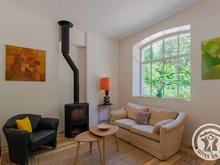 Maison ancienne rénovée avec jardin, animaux admis, parking - près de Baugé - Photo 8