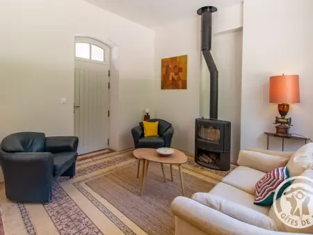 Maison ancienne rénovée avec jardin, animaux admis, parking - près de Baugé - Photo 9