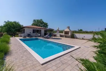 Villa in Novigrad,Casa Claudia HR-00094-86 N°947576