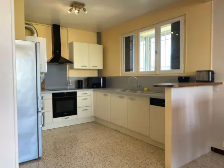 Charmant T3, Proche Thermes, Parking Privé, Wifi, 2 Chambres, 2* - Photo 6