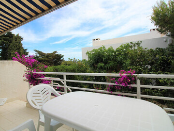 Location Appartement à Llançà,IOT BXS - Apartamento amplio y luminoso en planta baja con terraza y jardín, a 200 m de la playa de Grifeu. ES-228-155 N°949279