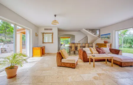 Location Maison 10 personnes à Fayence - Photo 2