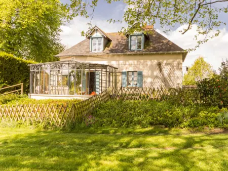 Gite à Cuy Saint Fiacre, Gîte de charme avec animaux admis et parking privé - L950620