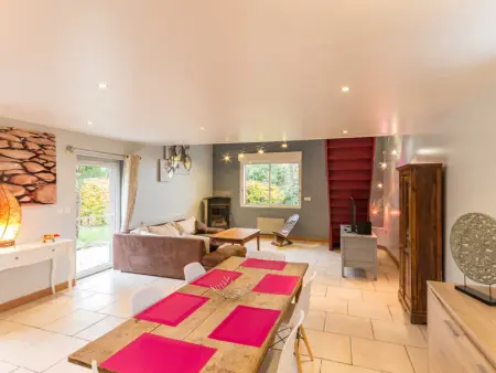 Gite à Gonneville la Mallet, Gîte charmant en Normandie avec poêle à bois et jardin clos - L950651
