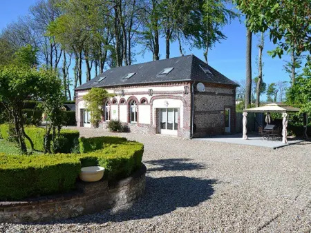 Gite à Ypreville Biville, Longère Normande près de la mer avec Terrasse et Animaux Acceptés - L950666