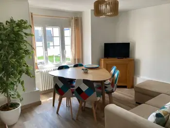 Wohnung in Touques,Charmant appart rénové pour 6, à 5 min de la plage et du centre, avec parking - Trouville FR-1-712-65 N°950696