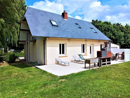 Gite à Saint Jouin Bruneval, Maison moderne avec jardin clos et barbecue à Saint-Jouin-Bruneval - L951183