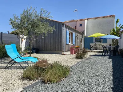 Maison à Saint Pierre d'Oléron, Maison 6 pers., proche Port de la Cotinière, plages, parking, terrasse, ménage inclus - L951586