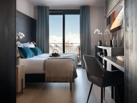 Grand chalet avec piscine intérieure, spa et salle de jeux - Photo 10