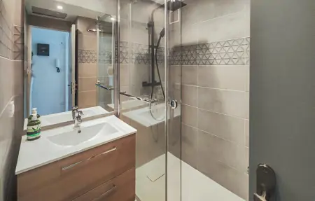 Location Appartement 5 personnes à Agde - Photo 17