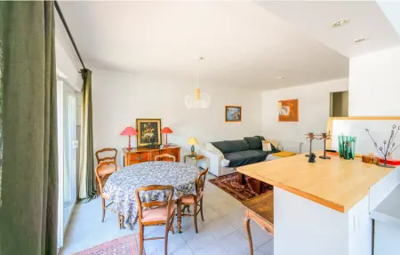 Location Appartement 6 personnes à Poitiers - Photo 4