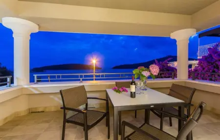 Location Appartement 4 personnes à Molunat - Photo 1