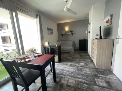 Appartement à La Rochelle, Studio avec Balcon à La Rochelle, Plage à Proximité, Piscine et Résidence Sécurisée - L952578