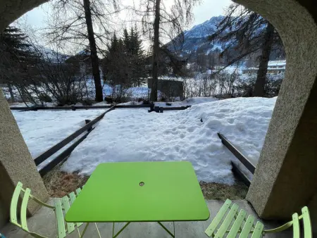 Charmant 2 Pièces en Rez-de-Jardin, Central à Le Monêtier-les-Bains, Proche des Pistes et Thermes - Photo 6