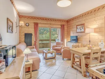 Appartement à Champagny en Vanoise, Charmant appartement à Champagny-en-Vanoise pour 6 pers avec balcon, piscine et spa inclus - L952876