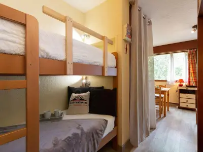 Appartement à Vignec, Studio 4 pers à Saint Lary avec Wifi gratuit, balcon sud, jacuzzi, salle de gym, sauna et parking - L953278