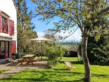 Gite à Arbouet Sussaute,Gîte de charme au Pays Basque, parc arboré, wifi, à 30 min de Saint-Jean-Pied-de-Port FR-1-384-784 N°953293