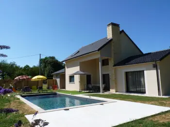 Gite à Prats de Carlux,Maison avec piscine, jardin, proche Sarlat et châteaux en Périgord Noir FR-1-616-331 N°953322