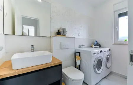 Location Maison 8 personnes à Bibinje - Photo 32