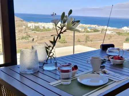 Maison à Agaete avec piscine à débordement et vues imprenables - Photo 3