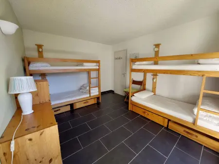 Appartement cosy 3 étoiles, 8 pers, 53 m², proche centre et pistes, balcon sud/ouest, parking privé - Photo 6