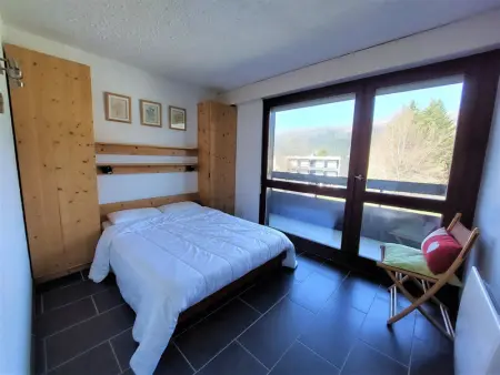 Appartement cosy 3 étoiles, 8 pers, 53 m², proche centre et pistes, balcon sud/ouest, parking privé - Photo 7