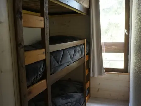 Appartement rénové avec balcon, proche centre et pistes, parking, 5-7 pers, Résidence Les Éperouses - Photo 4