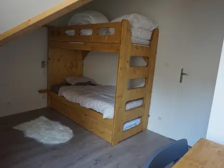 Charmante Maison de Village Rénovée, 4 Chambres, Proche Commerces et Pistes, Autrans-Méaudre en Vercors - Photo 7