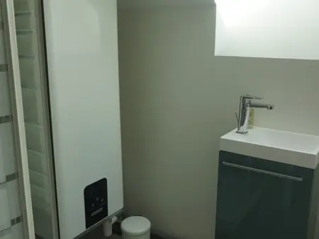 Charmante Maison de Village Rénovée, 4 Chambres, Proche Commerces et Pistes, Autrans-Méaudre en Vercors - Photo 10