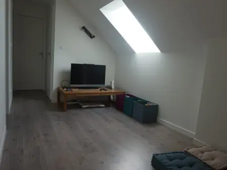 Charmante Maison de Village Rénovée, 4 Chambres, Proche Commerces et Pistes, Autrans-Méaudre en Vercors - Photo 11