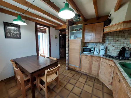 Maison calme à Autrans, proche pistes & centre, 3 ch, cheminée, wifi, animaux acceptés - Photo 2